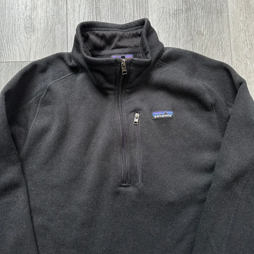 Patagonia Men's Size L Black 1/4 Zip Fleece Better Sweater Chest Pocket
